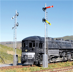 American Limited 4200 HO Lower Quadrant Semaphore Signal Nonoperating Kits Unpainted pkg 2
