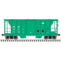 Atlas 50005895 N PS-2 2-Bay Covered Hopper Penn Central 74214