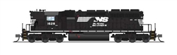 Broadway Limited 9485 N EMD SD40-2 Low Nose Standard DC Stealth Canadian Pacific #6610 Beaver Logo