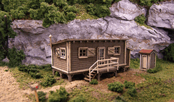Blair Line 2000 HO Joe's Cabin w/Outhouse Kit