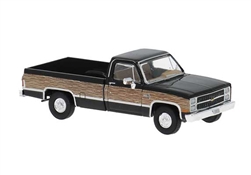 Brekina 19658 HO 1981 GMC Sierra Grande Pickup Truck Assembled Woody