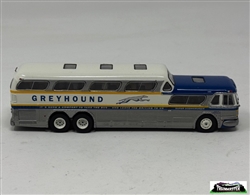 Brekina 61304 HO 1954-1956 GMC PD-4501 Scenicruiser Bus Assembled Greyhound 1956 Scheme