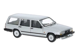 Brekina PCX870664 HO 1984 Volvo 740 Station Wagon Assembled Silver
