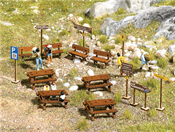 Busch 1484 HO Wooden Outdoor Furniture Set Kit