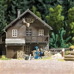 Busch 7808 HO Log Splitter w/ Figure and Accessories