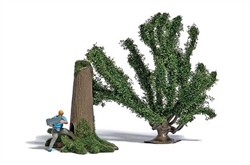 Busch 7955 HO Geochcher Action Set Land Rover Defender, Tree, Stump, Figure
