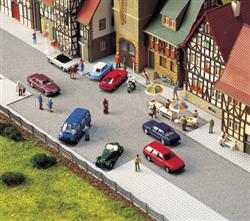 Busch 8132 N Old Town Cobblestone Flexible Self-Adhesive Paved Area 7-7/8 x 6-5/16" 