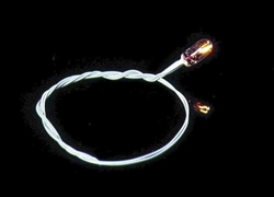 Cir-Kit Concepts 10102A A Grain-of-Wheat Bulb 16V with 8" Black Wires