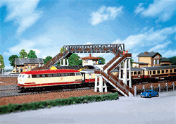Faller 120179 HO 4-Track Concrete Footbridge Kit