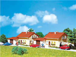 Faller 232222 N Two Suburban Homes w/Garage Kit
