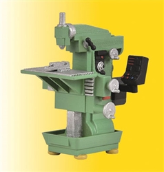 Kibri 38671 HO Milling Machine Assembled & Decorated Green