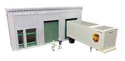 Lunde QBHO1 HO Single-Story Wall w/2 Overhead Doors and Office Entry Keyrail Background Building Kit