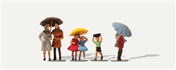 Merten 212186 HO Passengers in the Rain pkg6