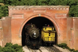 Monroe Models 151 HO B&O Portal Brick Double Track