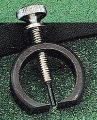 Mascot 220 Wheel/Gear Pullers Stationary Overall Height 1-1/4" Post 7/16" Dia. Jaw Frame 1" 1/8" Opening