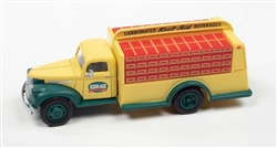Classic Metal Works 30620 HO 1941-1946 Chevrolet Beverage Bottle Delivery Truck