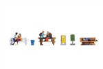 Noch 15238 HO People on Benches with Accessories pkg (6)
