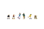 Noch 15889 HO Skateboarders pkg (6)