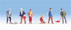 Noch 15928 HO Winter Chores Pkg 6