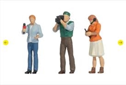 Noch 16605 HO Reporter Team Funny Scene pkg 3
