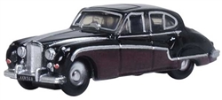 Oxford NJAG9004 N 1959 1961 Jaguar MkVIII-IX Assembled Black, Imperial Maroon
