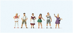 Preiser 10674 HO Standing Beer Drinkers in Tradtional German Costume Pkg 6