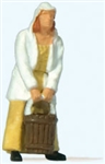 Preiser 28221 HO Fetching Water Individual Figure
