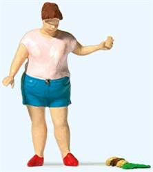 Preiser 28232 HO Woman Dropped Her Burger Individual Figure