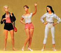 Preiser 65312 O Teenage Girls pkg(3)