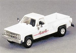 Trident 900151 HO GMC Step-Side Pick-Up Trucks 4x4