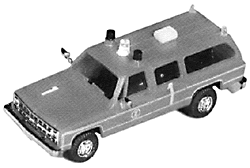 Trident 900581 HO Chevrolet Suburban Emergency Fire Vehicles Airport Fire Command "Florian #1"        