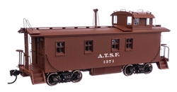 Walthers 103206 HO 30' ATSF 1300-Series Wood Waycar Caboose Santa Fe A.T.S.F. #1371 1938-1941 Scheme
