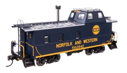 Walthers 103608 HO Wabash Streamlined Caboose Norfolk & Western #562843