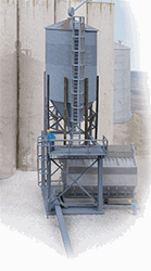 Walthers 2935 HO Grain Surge Bin Kit