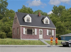 Walthers 3774 HO Brick Cape Cod House Kit