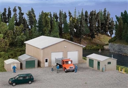 Walthers 4125 HO Pole Barn and Sheds Kit Set of Four Buildings