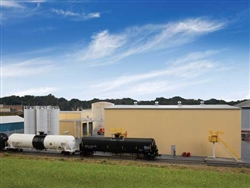 Walthers 4136 HO Chemical Distributor Kit
