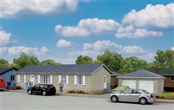 Walthers 4151 HO Modern Sectional House with Garage Kit