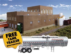 Walthers B3902 HO Paper Mill w/Trailer
