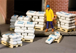 Walthers 4130 HO Bags of Sand Grain & Cement Pkg 40