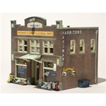 Woodland BR5022 HO Built-Up Harrisons Hardware
