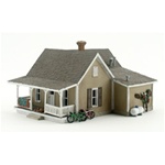 Woodland BR5027 HO Built-Up Granny's House