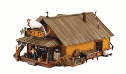 Woodland BR5047 HO Built-Up Mo Skeeters' Bait & Tackle